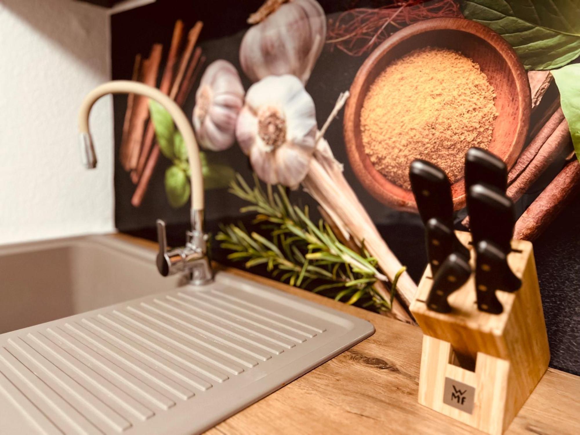 Appartamento Cologne Luxe Living: Opulent Elegance Unleashed Esterno foto