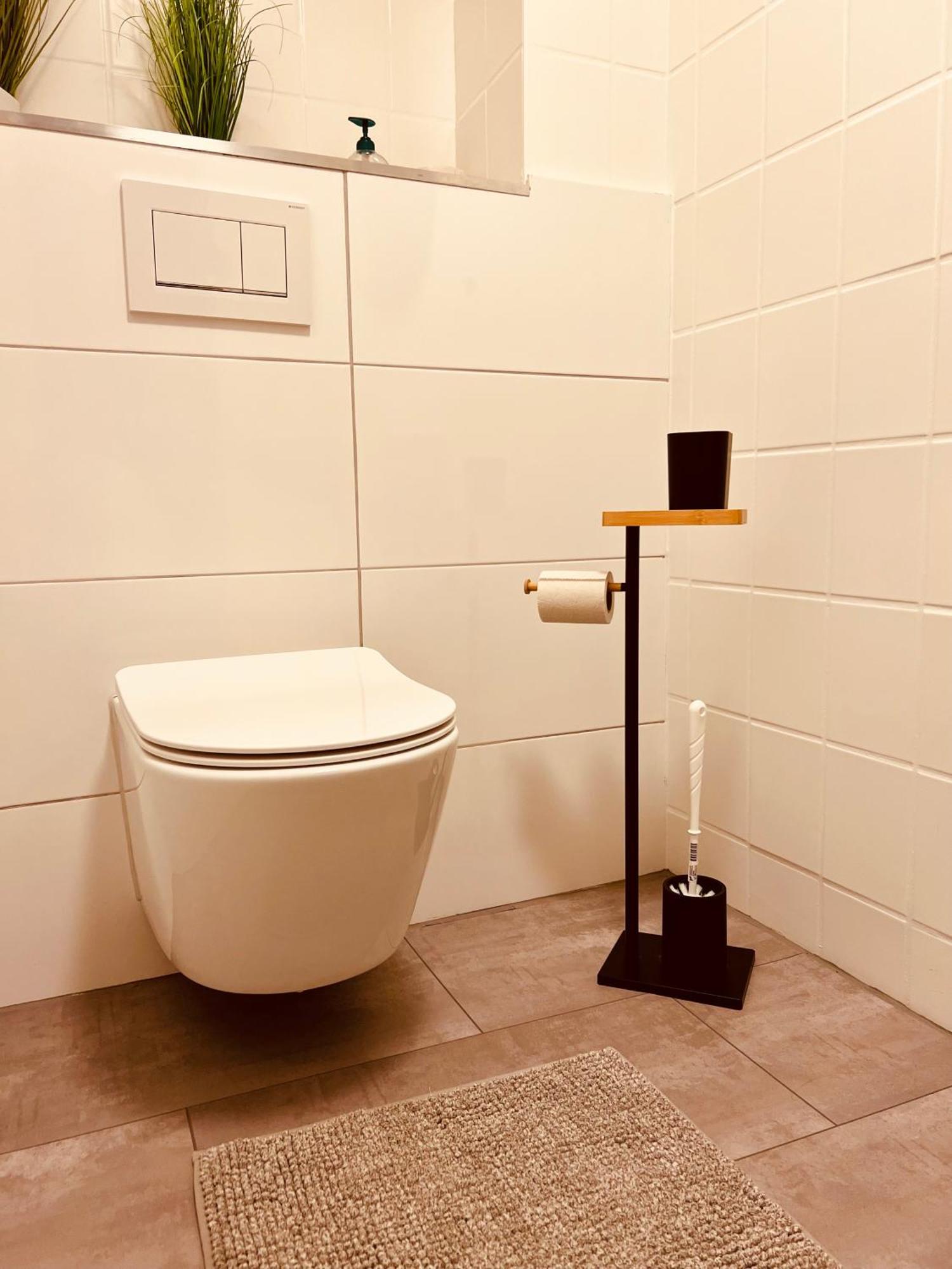 Appartamento Cologne Luxe Living: Opulent Elegance Unleashed Esterno foto